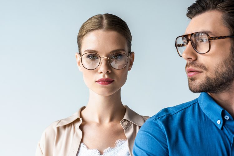 adjetivo Desfiladero cáustico Escoge gafas según la forma de tu rostro! | +Vision