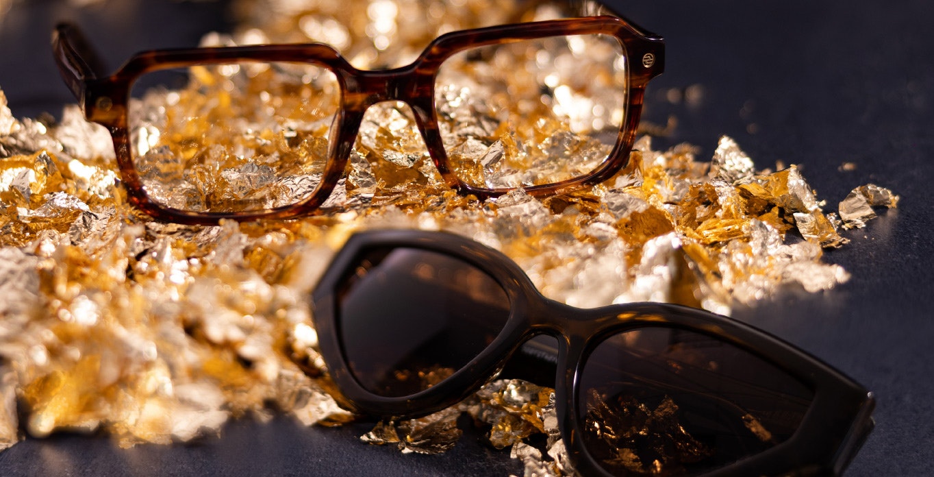 praktisk smal Rudyard Kipling Kvalitetsbriller, solbriller og kontaktlinser til skarpe priser - køb  online | Synoptik